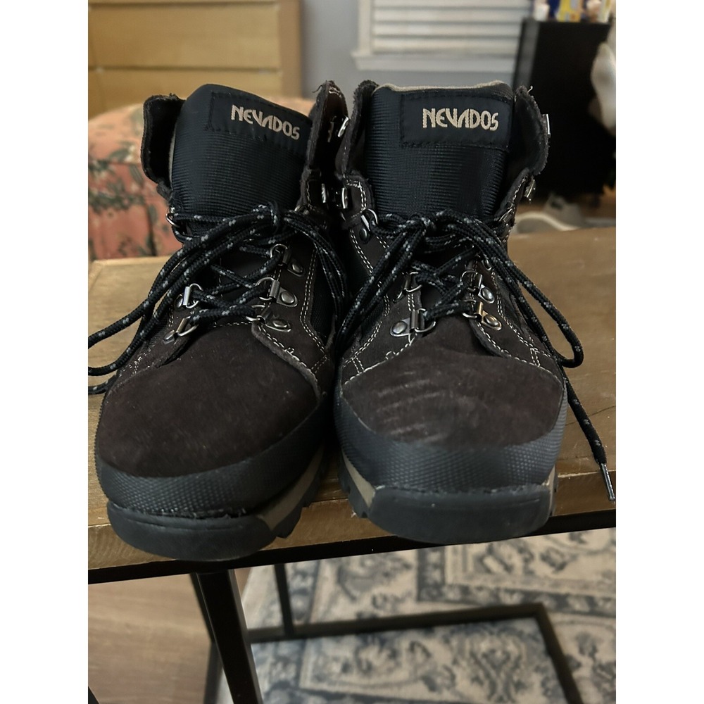 nevados hiking boots Size 9.5 Rubicon Brown
